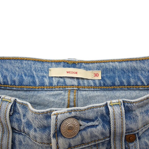 Levi’s Wedgie Icon Fit Jeans 30 High Rise Cheeky Light Wash Vintage Retro Y2K - Picture 5 of 8